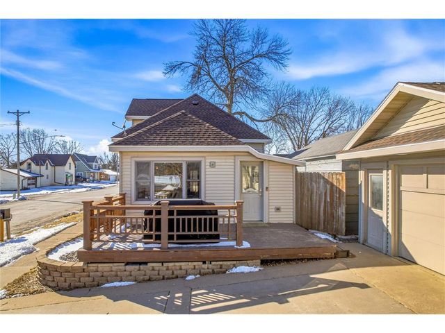 1090 7th Avenue, Baldwin, WI 54002