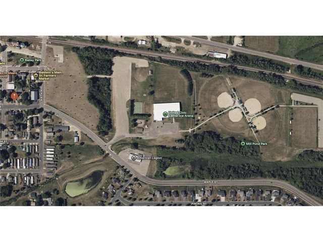 1090 7th Avenue, Baldwin, WI 54002