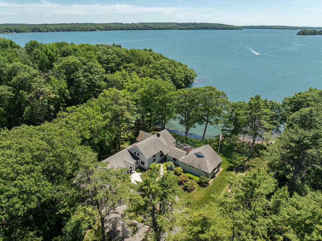 27 Tidal Run Lane, Brunswick, ME 04011 — exterior