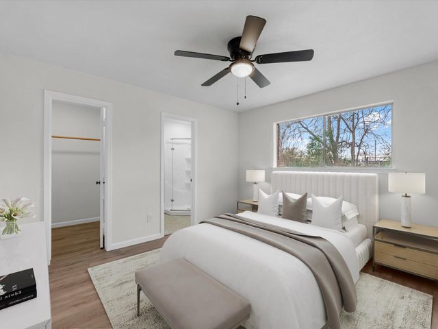 230 W Willwood Drive, Willis, TX 77378