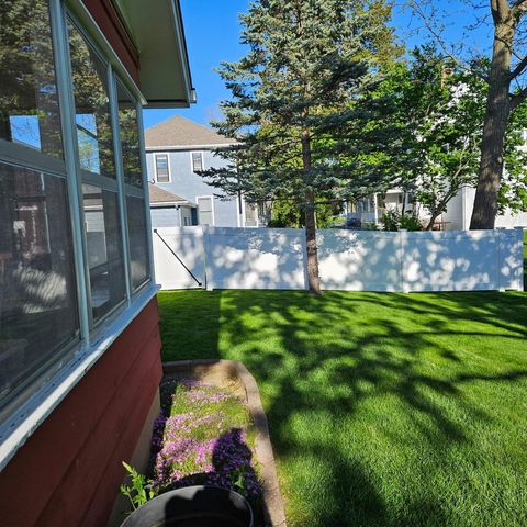 1020 North STREET, Lake Geneva, WI 53147