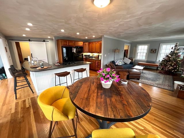 39 Highland Ave 2, Arlington, MA 02476