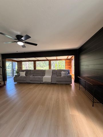 699 Tu Yu Mum Ln, Colfax, CA 95713