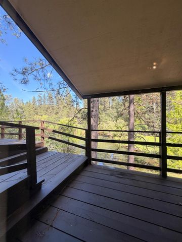 699 Tu Yu Mum Ln, Colfax, CA 95713