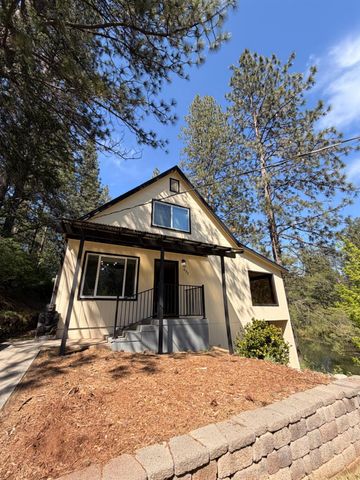 699 Tu Yu Mum Ln, Colfax, CA 95713