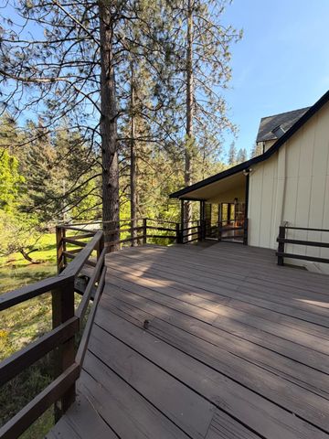 699 Tu Yu Mum Ln, Colfax, CA 95713