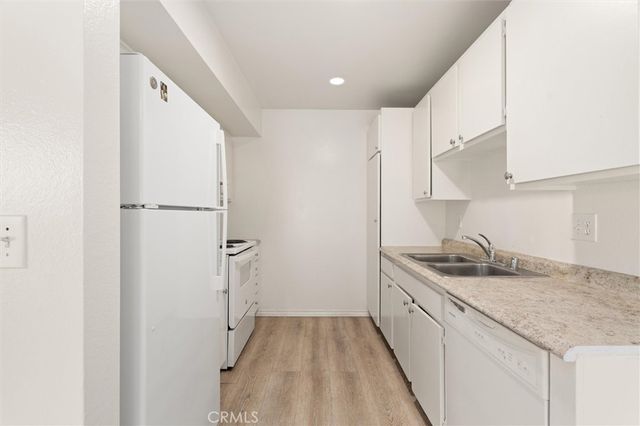 24525 Bendricon C, Lake Forest, CA 92630