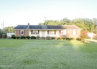 8571 Highway 58, Stantonsburg, NC 27883
