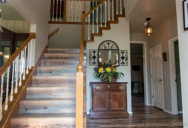 1821 N 11th Street, Broken Arrow, OK 74012