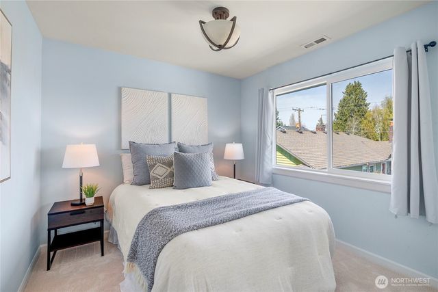 421 NE 60th Street, Seattle, WA 98115