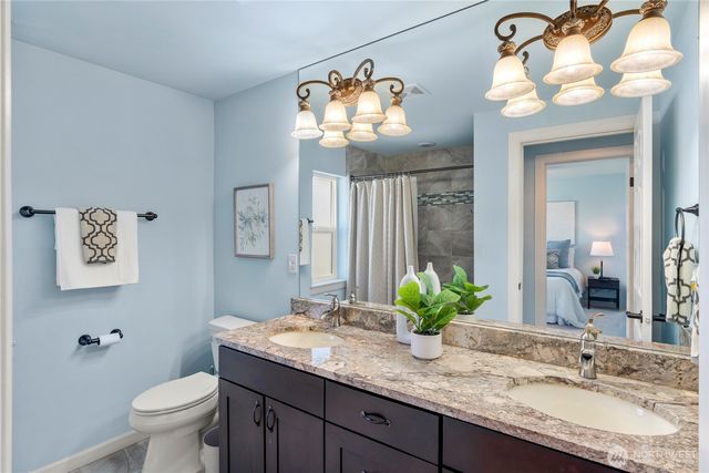 421 NE 60th Street, Seattle, WA 98115