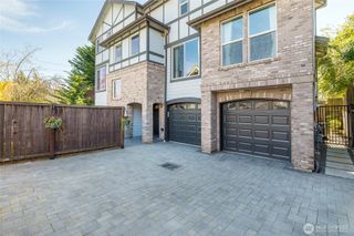 421 NE 60th Street, Seattle, WA 98115