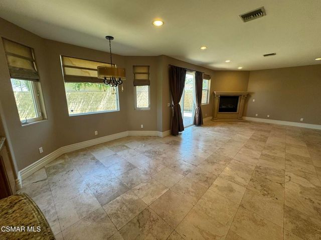 4960 Chimineas Avenue, Tarzana, CA 91356