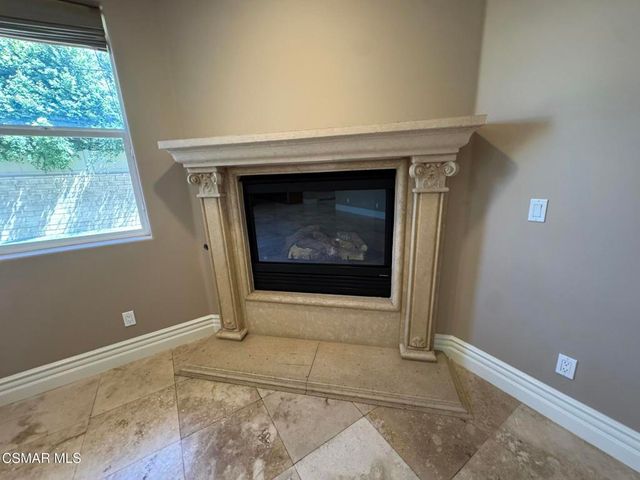 4960 Chimineas Avenue, Tarzana, CA 91356