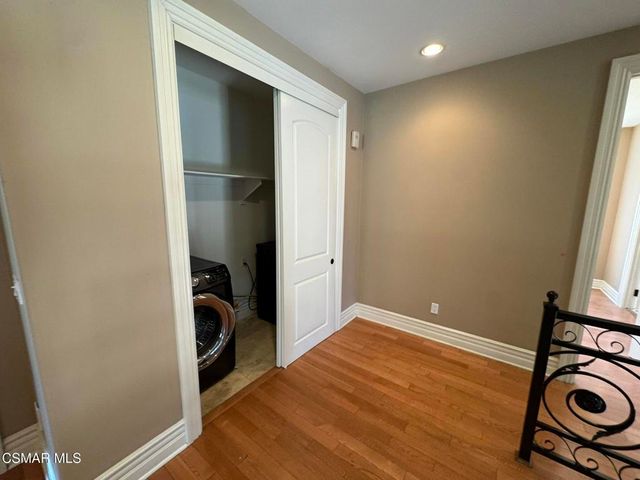 4960 Chimineas Avenue, Tarzana, CA 91356