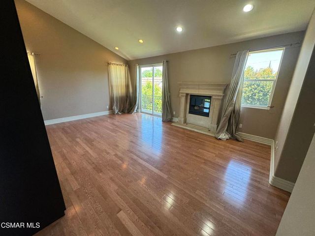 4960 Chimineas Avenue, Tarzana, CA 91356