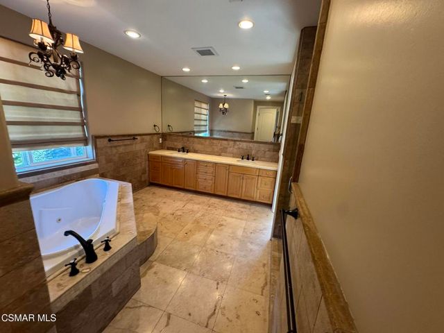 4960 Chimineas Avenue, Tarzana, CA 91356