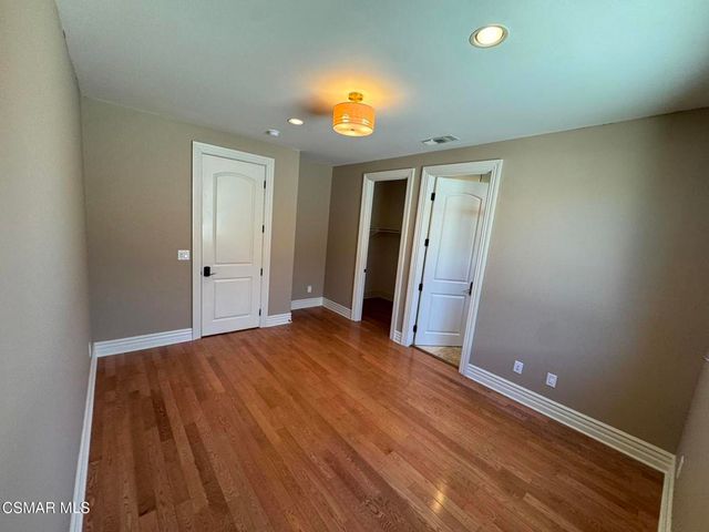 4960 Chimineas Avenue, Tarzana, CA 91356