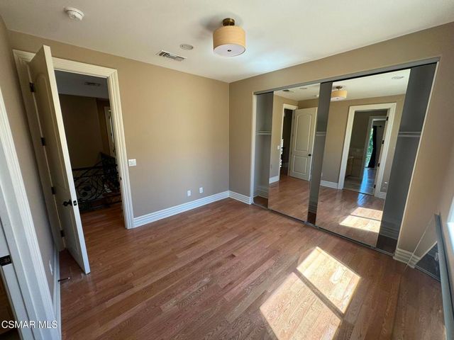 4960 Chimineas Avenue, Tarzana, CA 91356