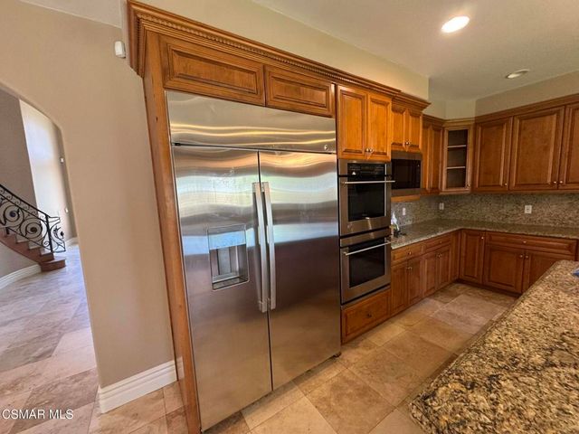 4960 Chimineas Avenue, Tarzana, CA 91356