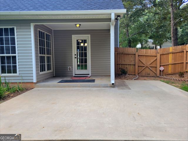 516 Oxford Ridge, Winder, GA 30680
