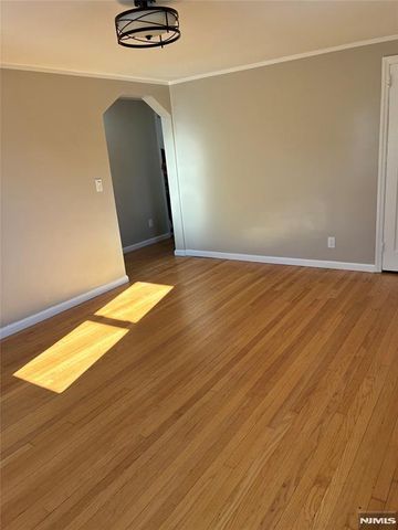 2 James Court 2, Lodi, NJ 07644