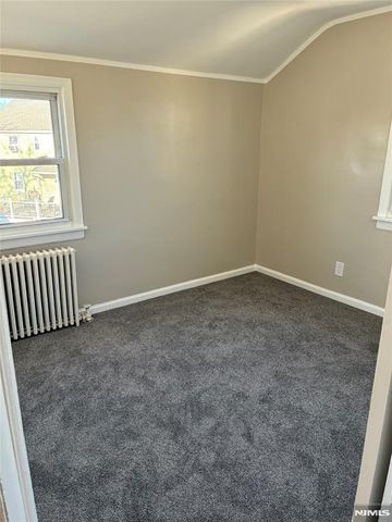 2 James Court 2, Lodi, NJ 07644