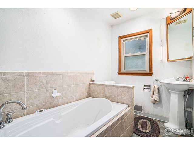 143 Waltonia Rd, Drake, CO 80515