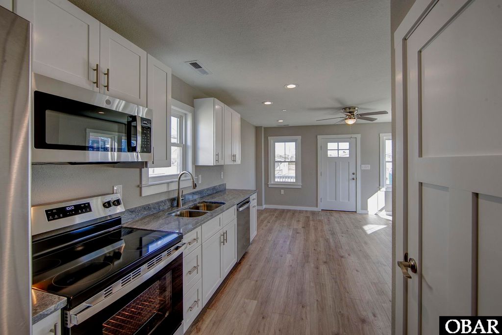 Image 10 of property listing at 27252 Sand Street Lot# 8, Salvo, NC 27972