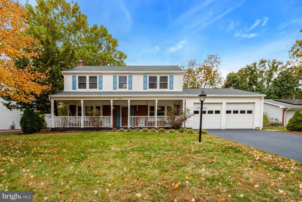 4427 MAJESTIC LN, Fairfax, VA 22033