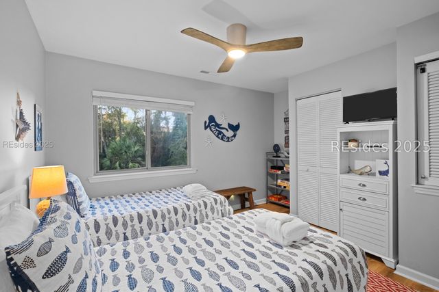 9 Tanglewood Dr Apt 906, Hilton Head Island, SC 29928