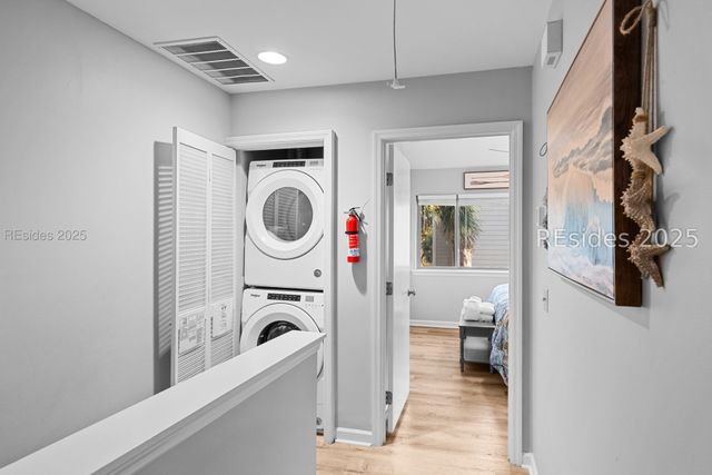 9 Tanglewood Dr Apt 906, Hilton Head Island, SC 29928