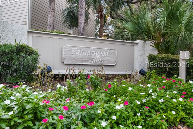 9 Tanglewood Dr Apt 906, Hilton Head Island, SC 29928