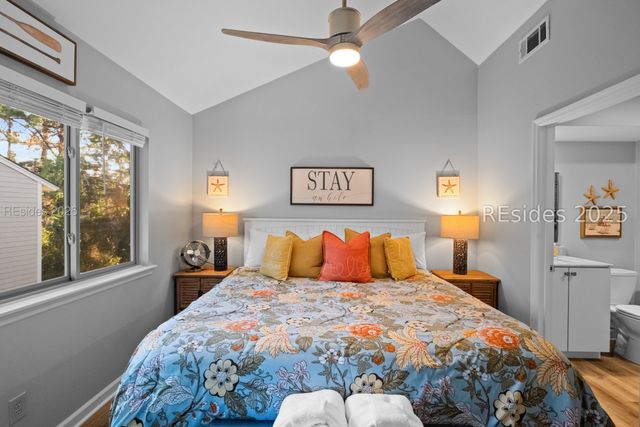 9 Tanglewood Dr Apt 906, Hilton Head Island, SC 29928