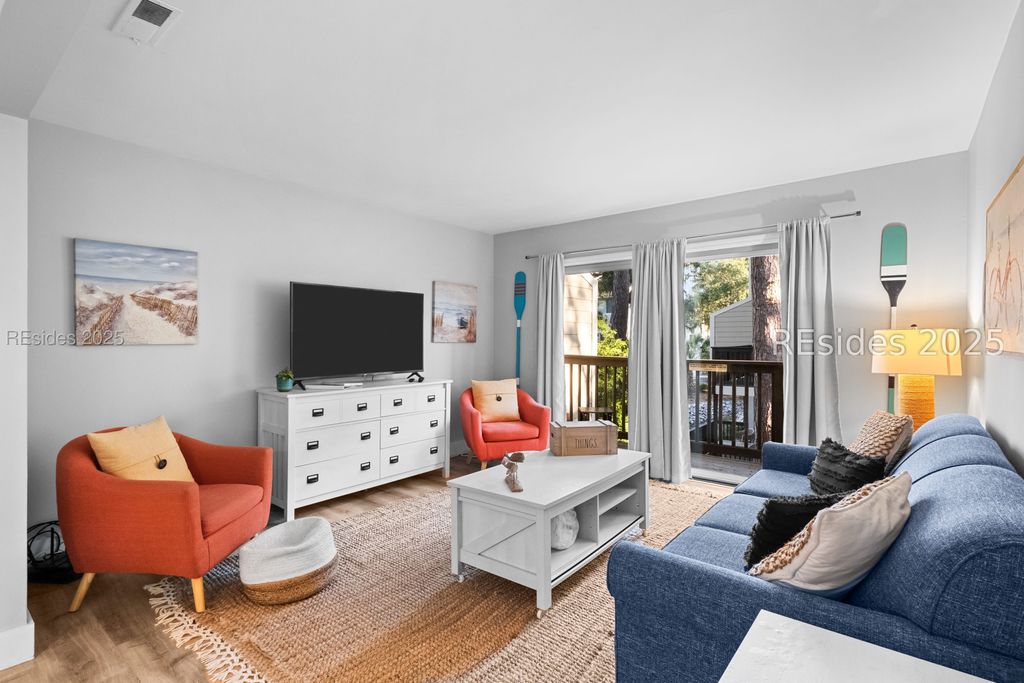 9 Tanglewood Dr Apt 906, Hilton Head Island, SC 29928