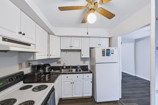 586 Pamlico Street, W2, Columbus, OH 43228