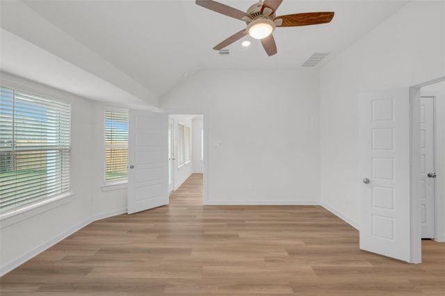 10223 Burton Path, Montgomery, TX 77316