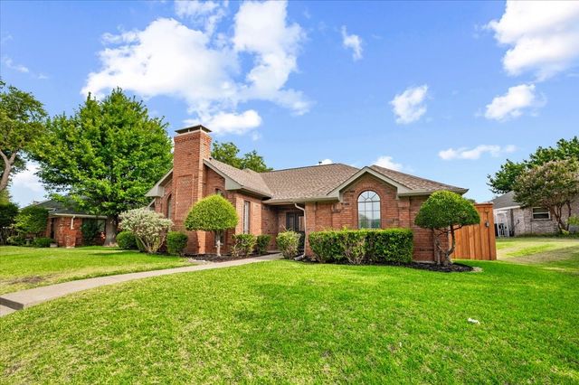 2669 Daffodil Drive, Richardson, TX 75082