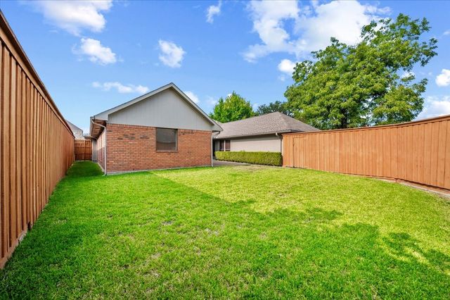 2669 Daffodil Drive, Richardson, TX 75082