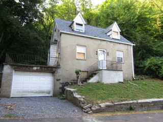 6004 Sawyer St, Lawrenceville, PA 15201