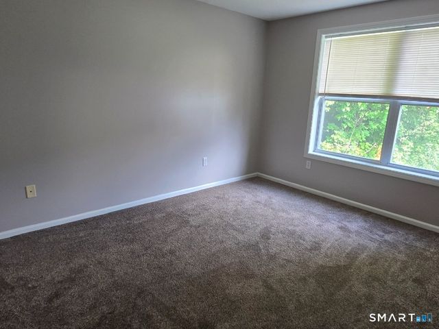 25 Summersweet Drive 25, Glastonbury, CT 06033