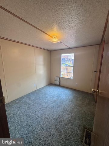 2033 ESHELMAN ST, Middletown, PA 17057
