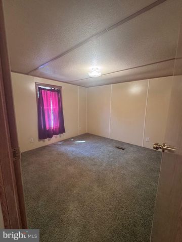 2033 ESHELMAN ST, Middletown, PA 17057
