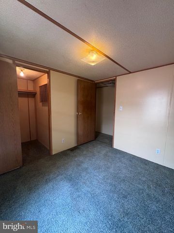 2033 ESHELMAN ST, Middletown, PA 17057