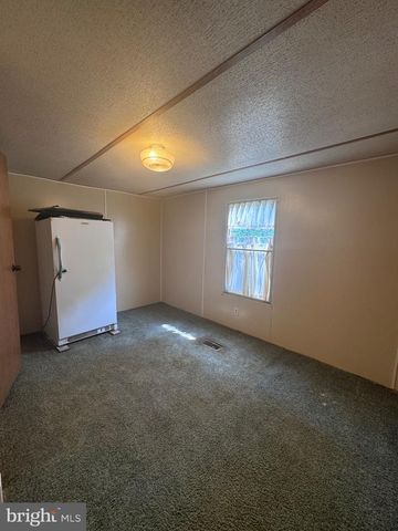 2033 ESHELMAN ST, Middletown, PA 17057