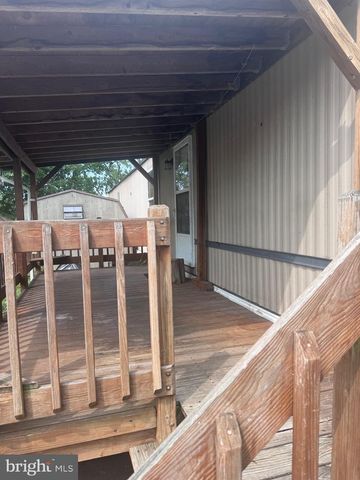 2033 ESHELMAN ST, Middletown, PA 17057