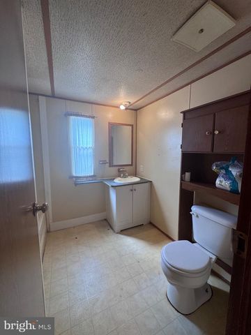 2033 ESHELMAN ST, Middletown, PA 17057