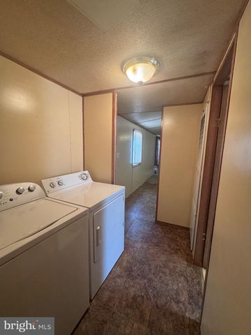 2033 ESHELMAN ST, Middletown, PA 17057