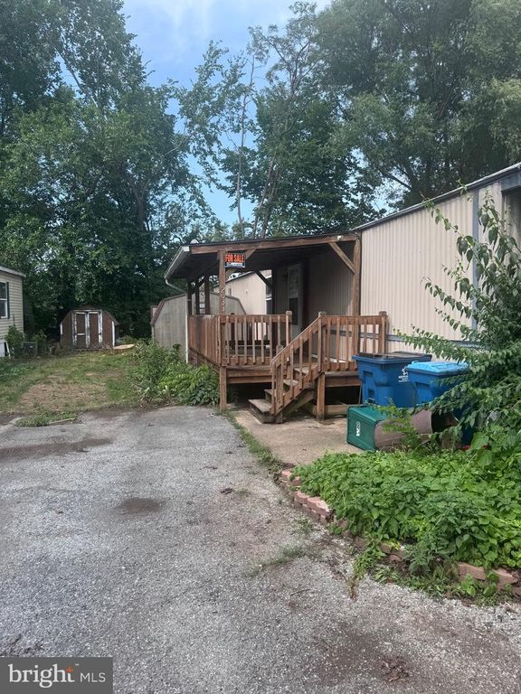 2033 ESHELMAN ST, Middletown, PA 17057