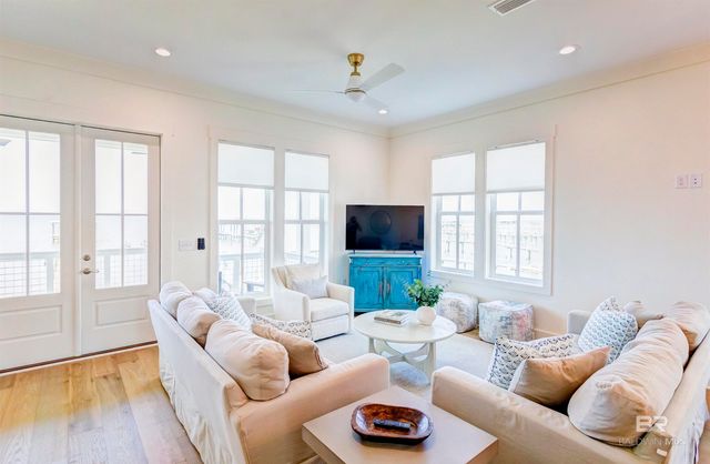 8189 Gulf Beach Lane, Gulf Shores, AL 36542